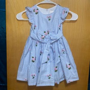 Girls 3T sear-sucker spring dress with embroidered floral details